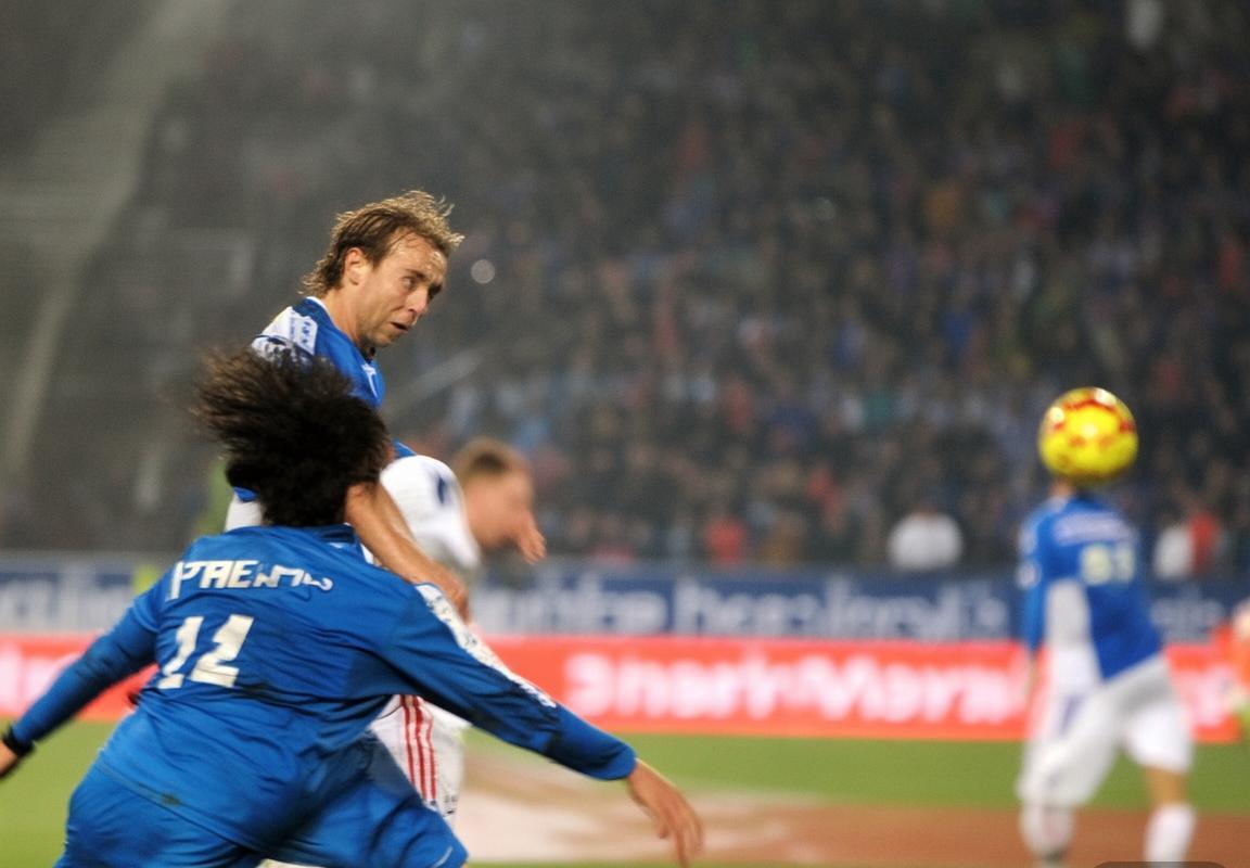 巴塞尔VS锡昂：巅峰对决亮点回顾与战术分析(图2)